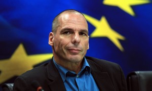 Varoufakis acude ahora a las reuniones del Eurogrupo con mayor seguridad en sí mismo y en sus argumentos